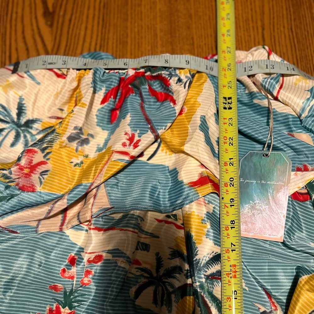 True Destinations Resort Wear Dress (or skirt) NWT L - Picture 4 of 7